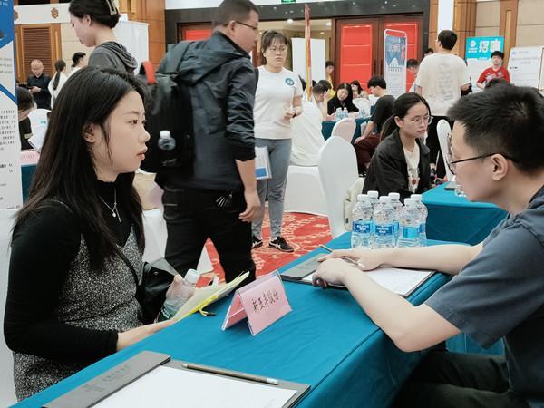 科教湖南：2023年省屬國企綏寧籍大學(xué)生專場招聘會(huì)在長沙舉行